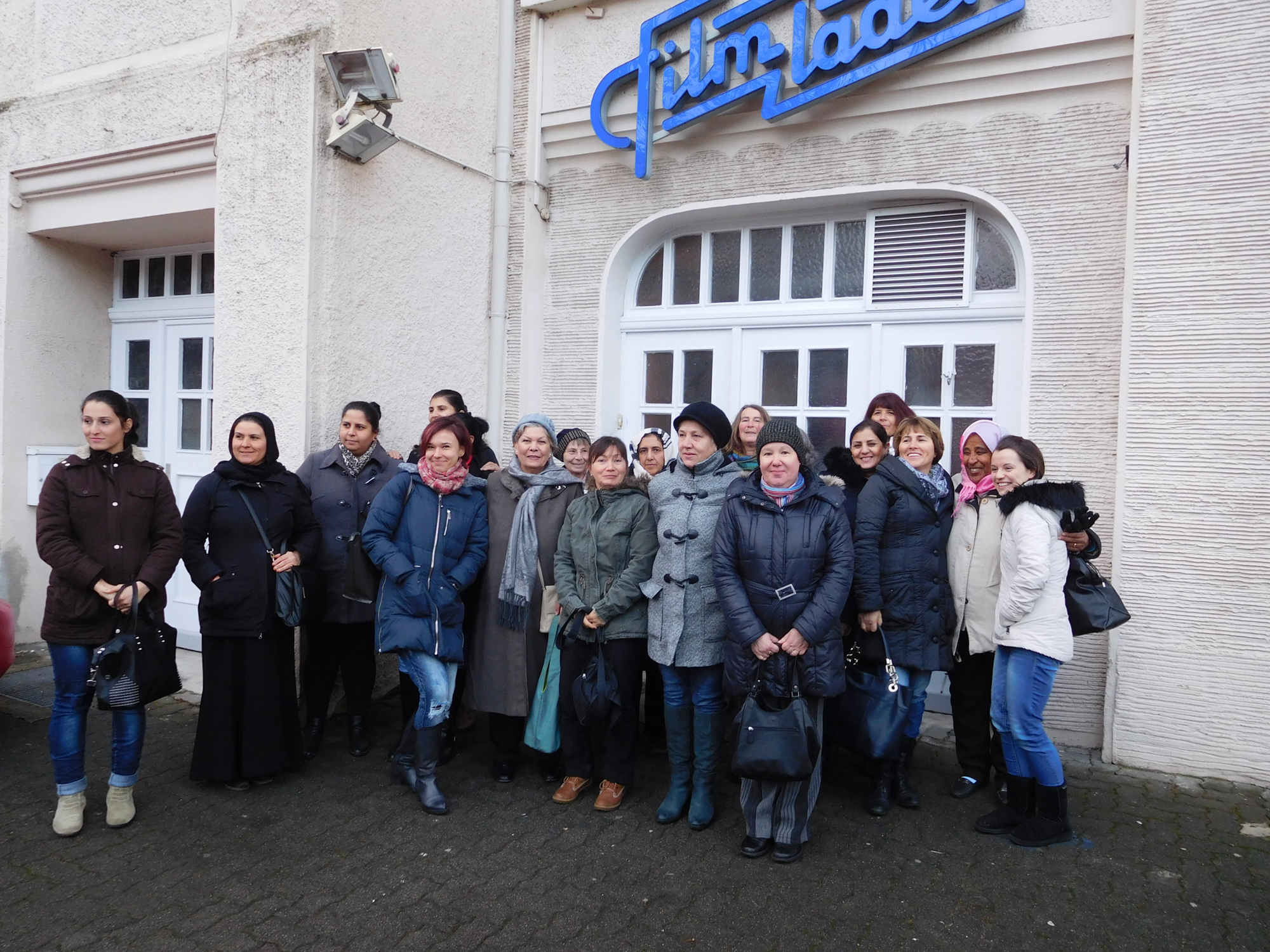 12.12.16, Kinobesuch im Filmladen, Besucherinnen und Mitarbeiterinnen