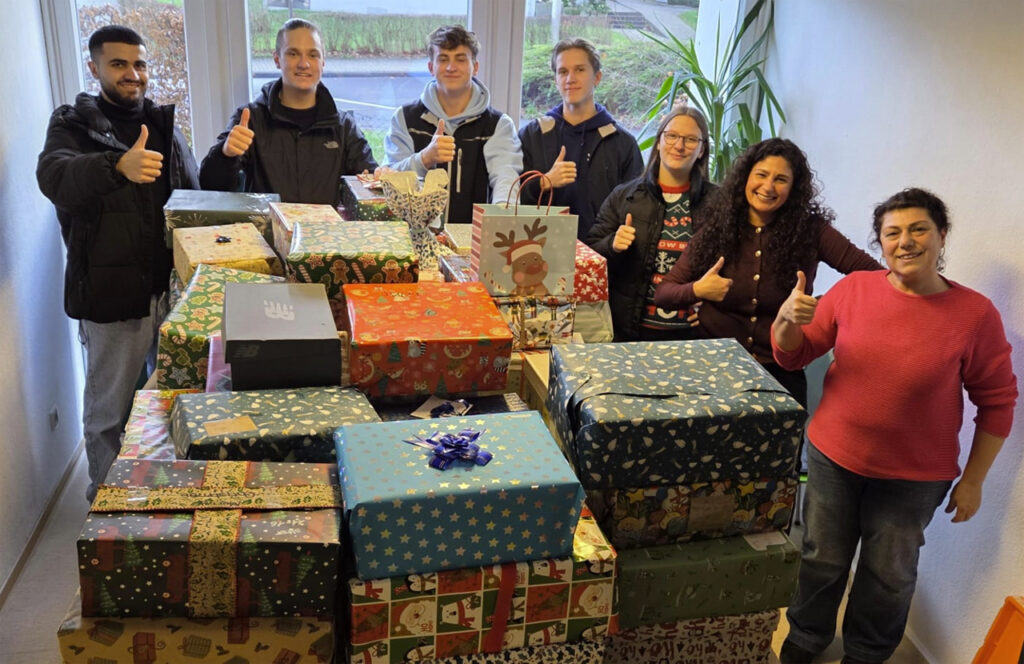 Weihnachtsgeschenke für Kinder im Familientreff